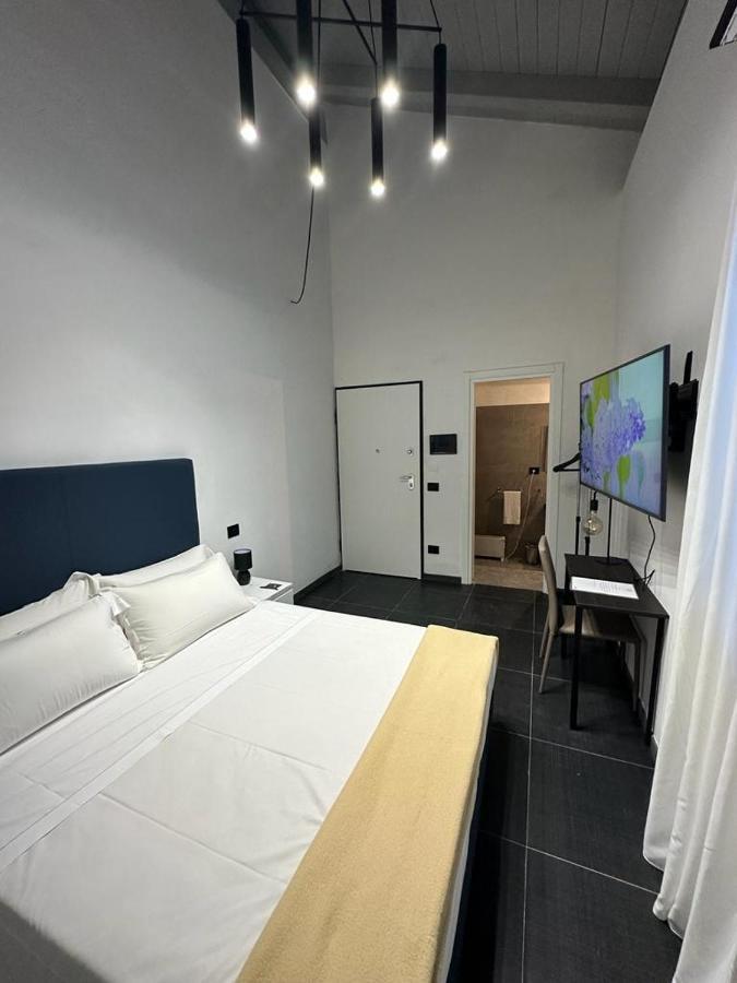 Dazio Exclusive Rooms Рим Екстер'єр фото