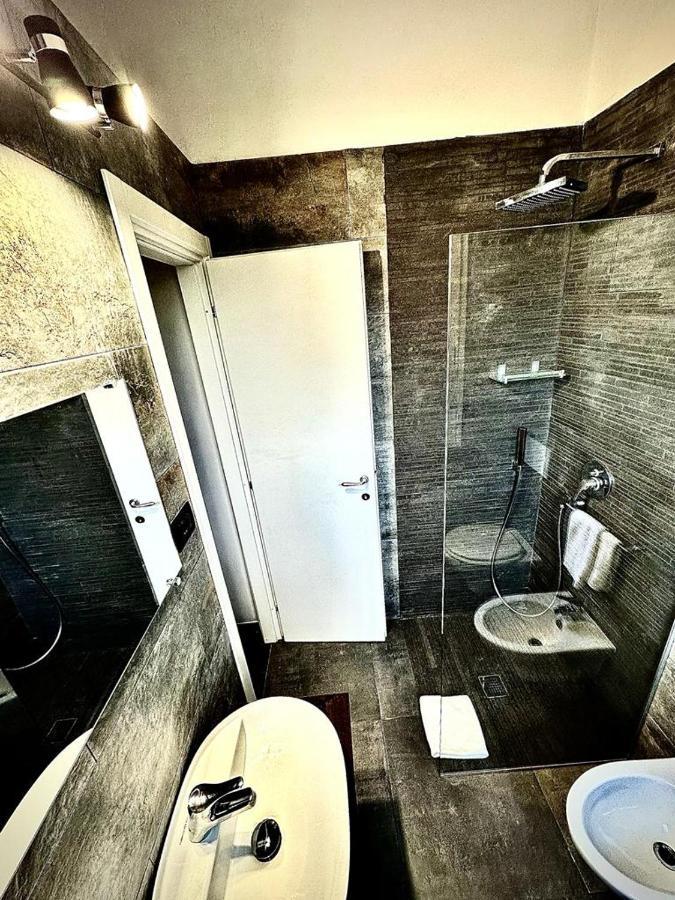 Dazio Exclusive Rooms Рим Екстер'єр фото
