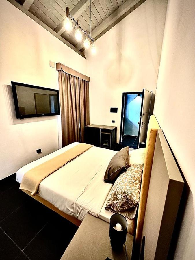 Dazio Exclusive Rooms Рим Екстер'єр фото